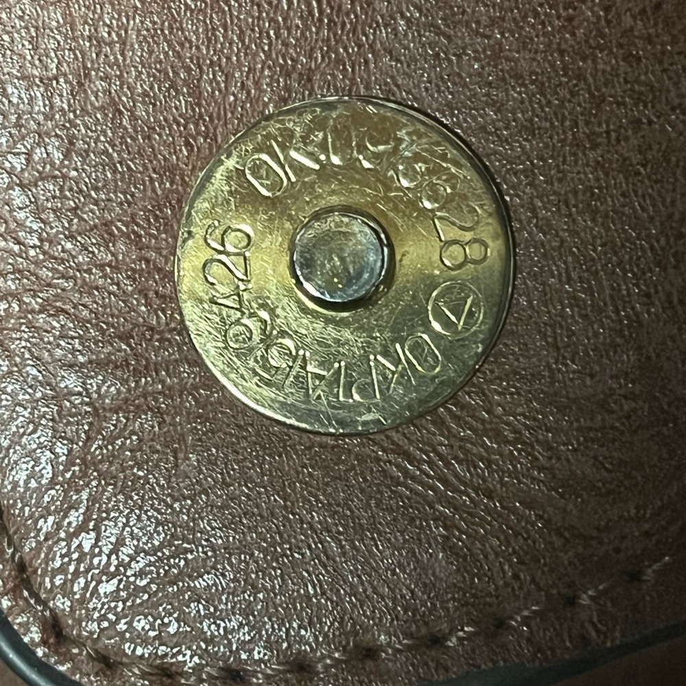Bueno Brown Shoulder Bag GUC - Picture 4 of 8